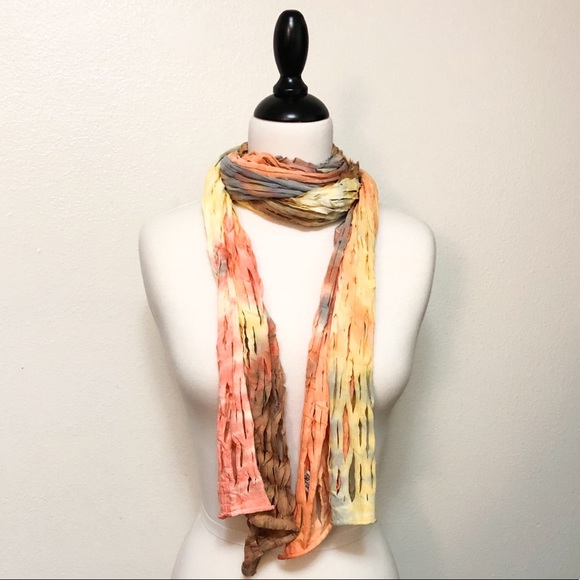 Watercolor Fishnet Scarf - Picture 3 of 3